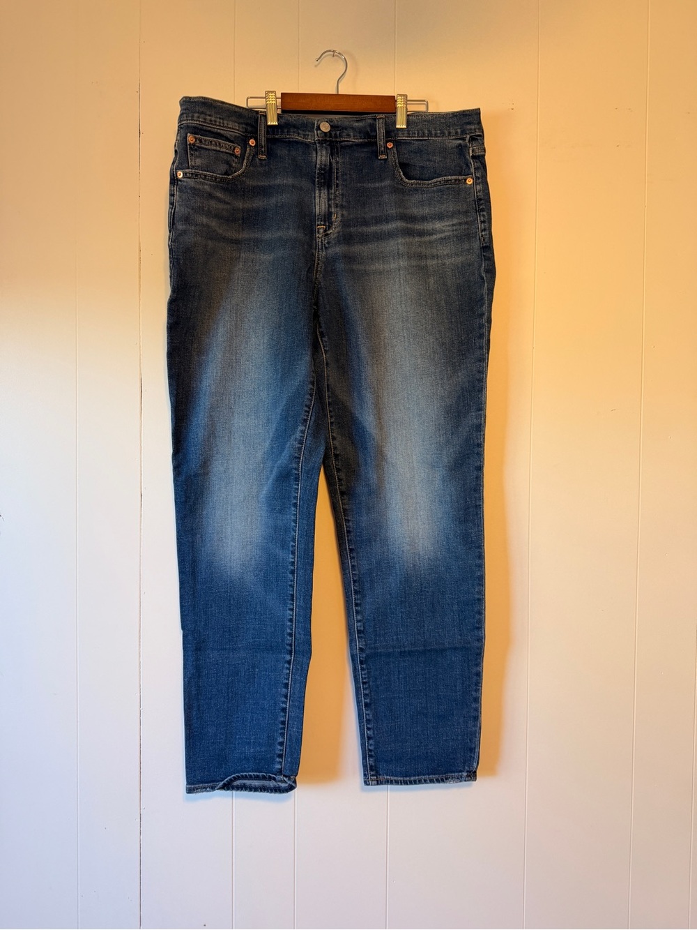 Gap Girlfriend Mid Rise Jeans 33 16 Tall Medium Wash Denim